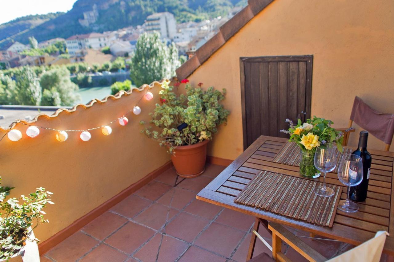 Ferienwohnung Atico Con Terraza En Graus-Pirineo De Huesca Exterior foto